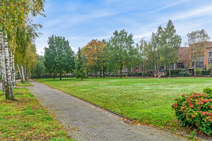 Bekijk foto 49 van Laakboulevard 118