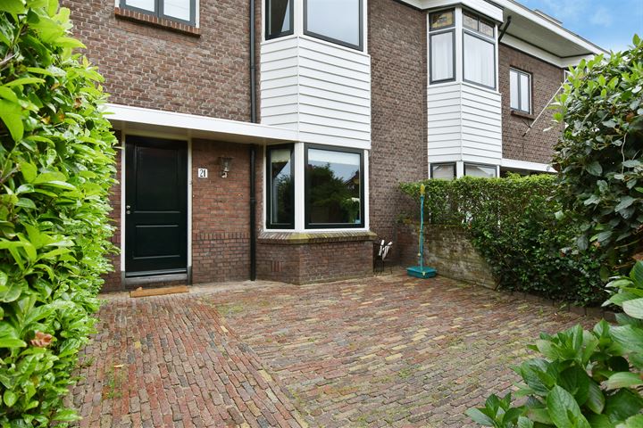 Bekijk foto 33 van Van Hoeylaan 21