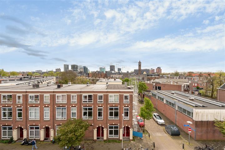 Bekijk foto 51 van Johannes Camphuysstraat 43-BS