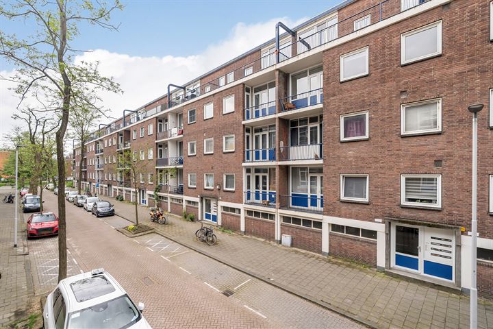 Bekijk foto 1 van Fluitstraat 9-D