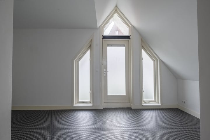 View photo 13 of Spanjaardstraat 12-C