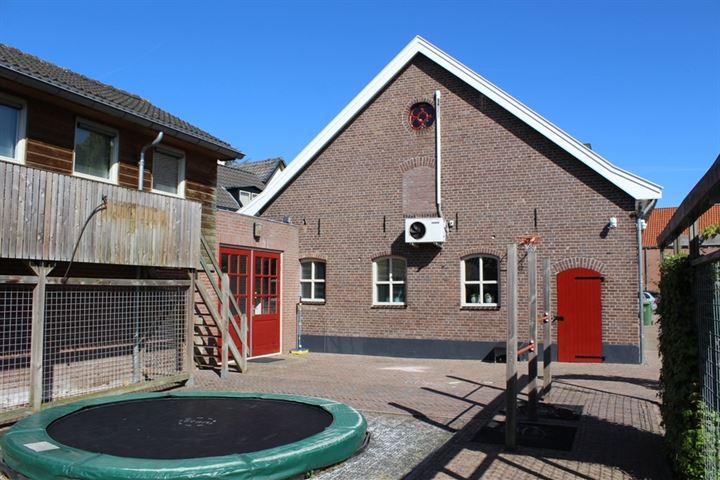 Bekijk foto 32 van Hamsestraat 3