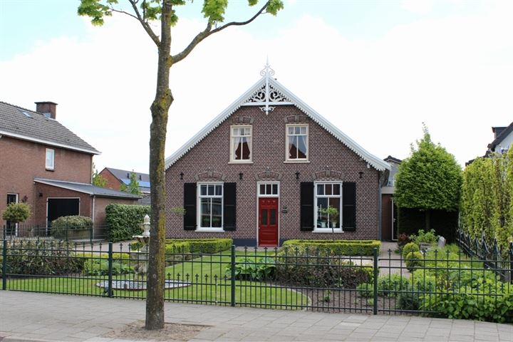 Bekijk foto 52 van Hamsestraat 3