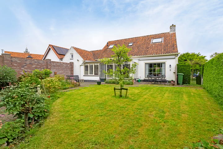 Foto 2 van Weeldeweg 10