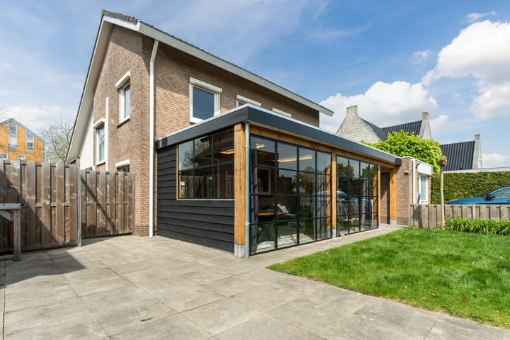 Foto 1 van Oostsingel 66