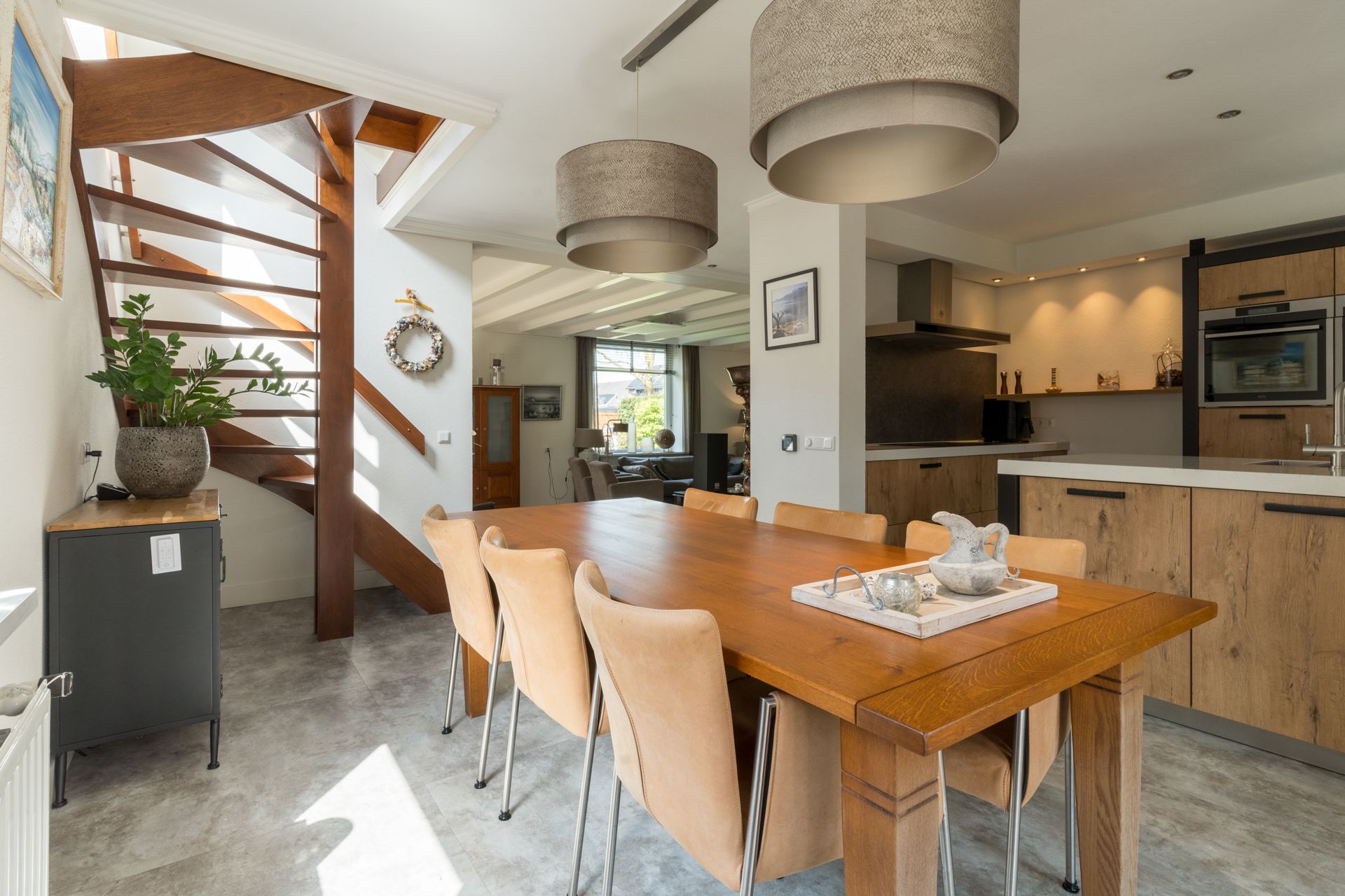 Foto 15 van Oostsingel 66