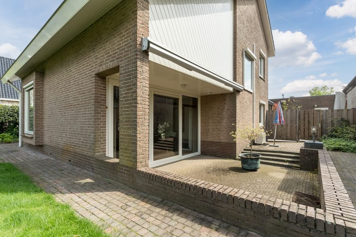 Foto 40 van Oostsingel 66