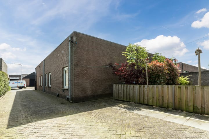 Foto 43 van Oostsingel 66