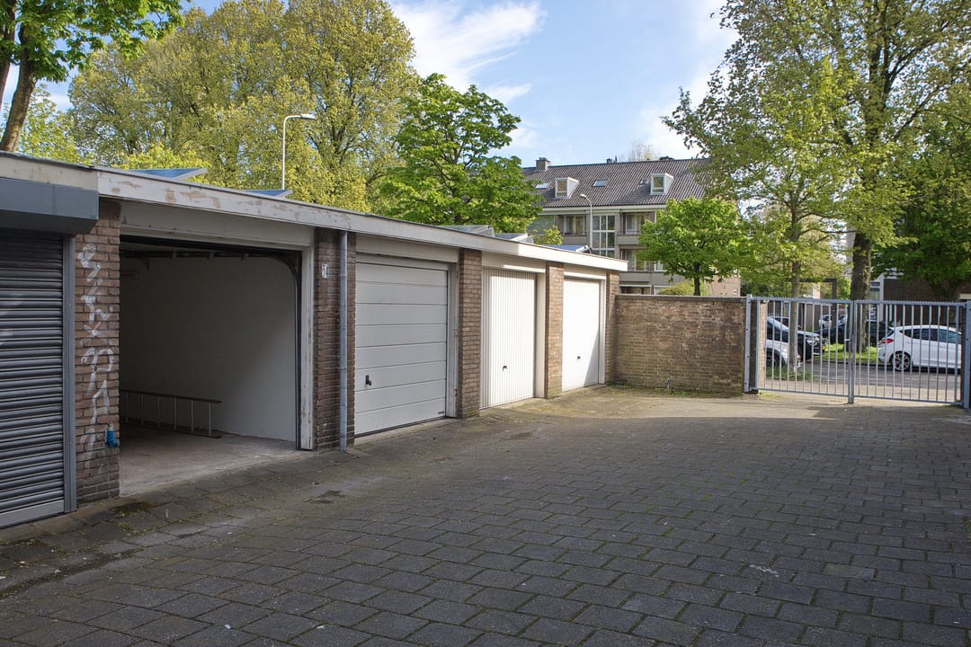 Photo 2 of Wilhelminastraat 34