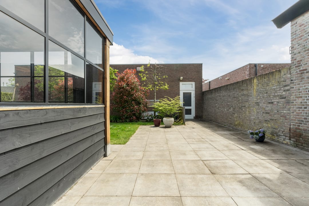 Foto 41 van Oostsingel 66