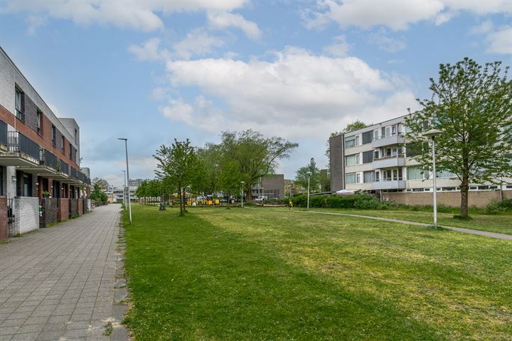 Bekijk foto 39 van Transvaaldreef 19