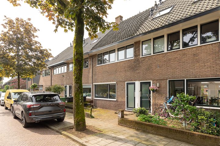 Bekijk foto 1 van Rigelstraat 117