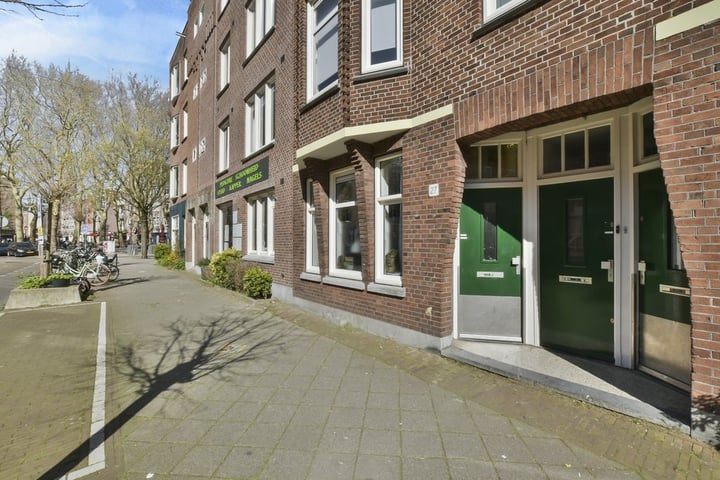 Bekijk foto 21 van Tweede Van der Helststraat 27-2