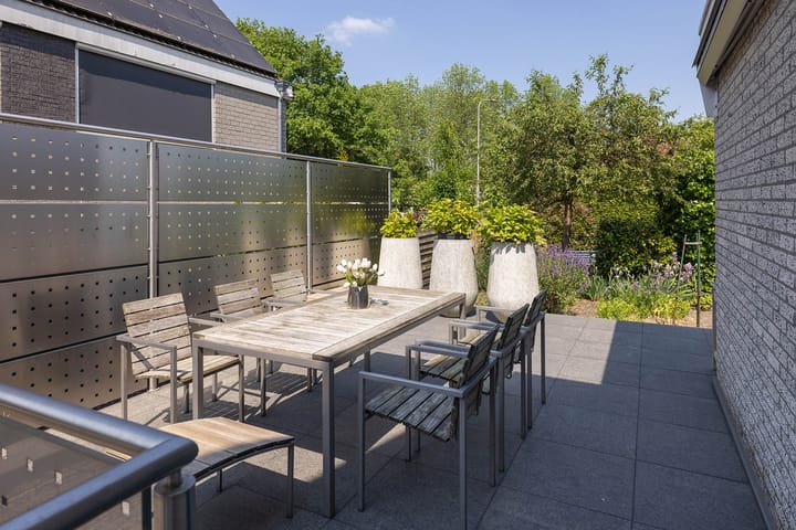 Foto 2 van Bitterzoet 2