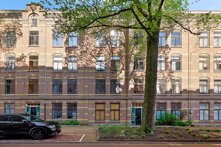 Bekijk foto 1 van Van Houweningenstraat 74-3