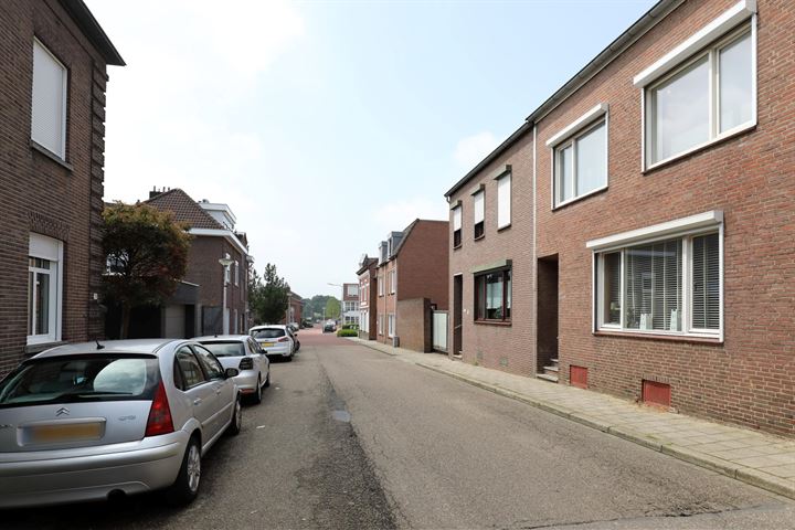 Bekijk foto 28 van Nullanderstraat 84