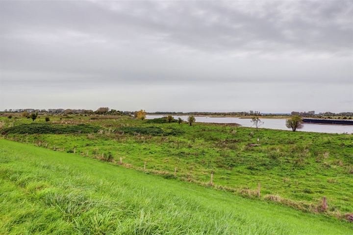 Bekijk foto 42 van Rijndijk 40