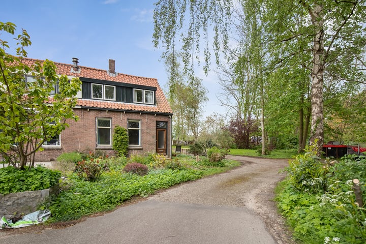 Bekijk foto 1 van Lekdijk-Oost 36