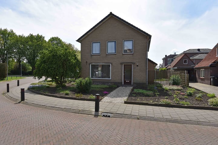 Foto 2 van Lijsterbeslaan 16