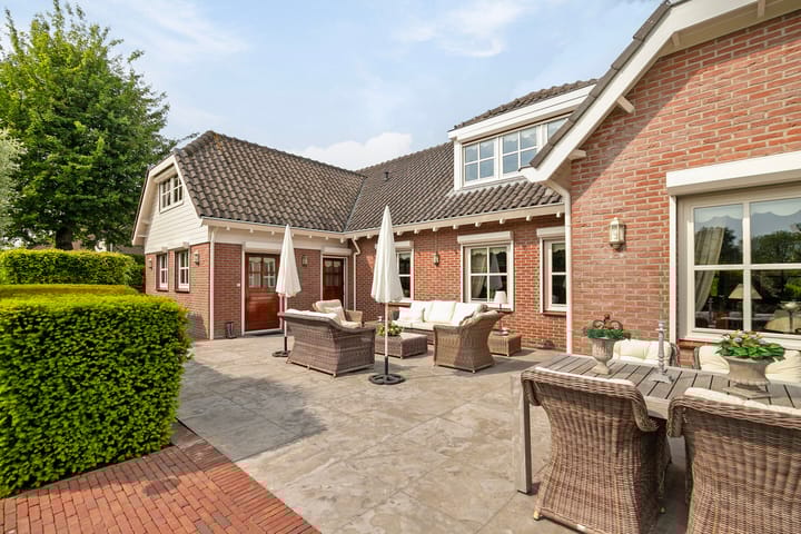 Photo 50 of Lijster 22