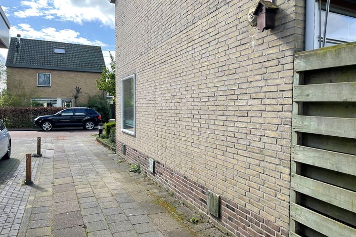 Bekijk foto 21 van Kamerlingh Onneslaan 23