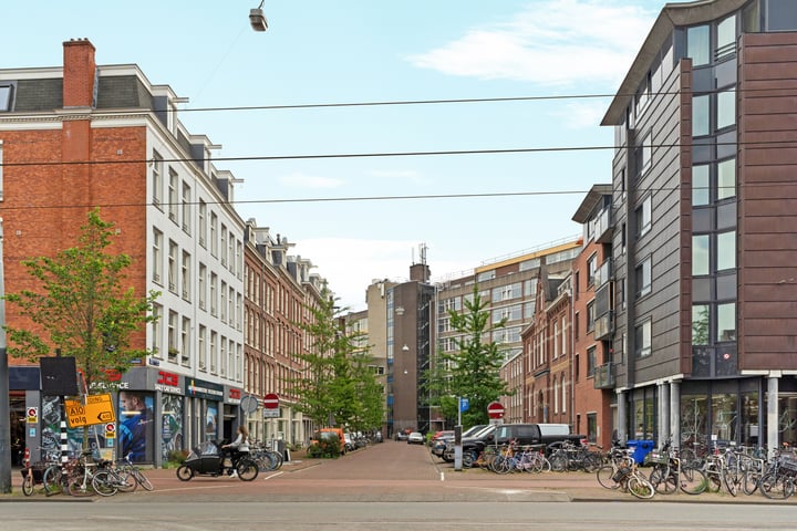 View photo 24 of Derde Hugo de Grootstraat 4-3