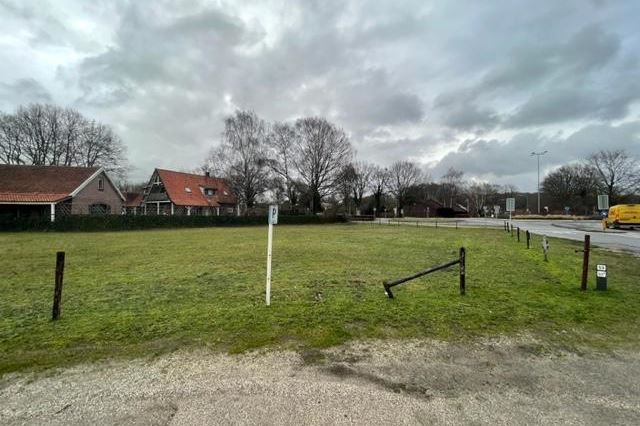 View photo 1 of hoek Elburgerweg - Steenzolder