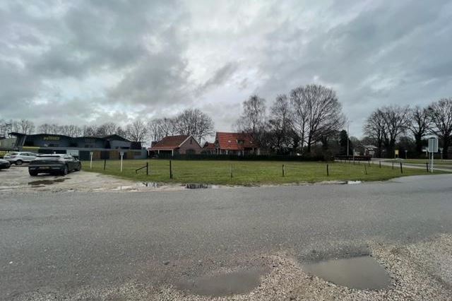 View photo 2 of hoek Elburgerweg - Steenzolder