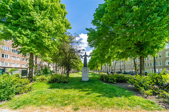 Bekijk foto 31 van Amstelkade 94