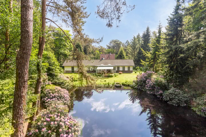 Foto 1 van Merellaan 6