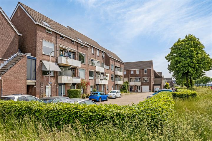 View photo 36 of IJsselkade 131