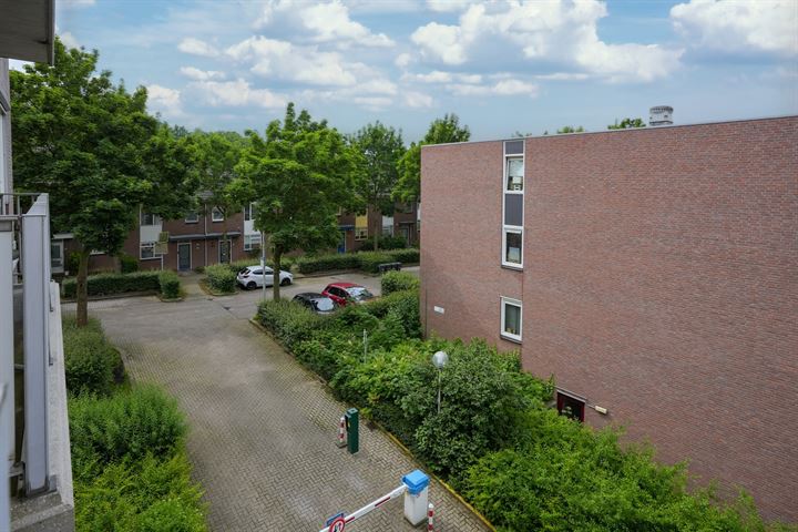 View photo 22 of Blijdestein 55