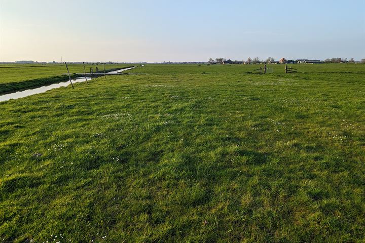 Bekijk foto 24 van Oostmijzerdijk 11