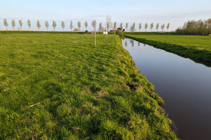 Bekijk foto 29 van Oostmijzerdijk 11