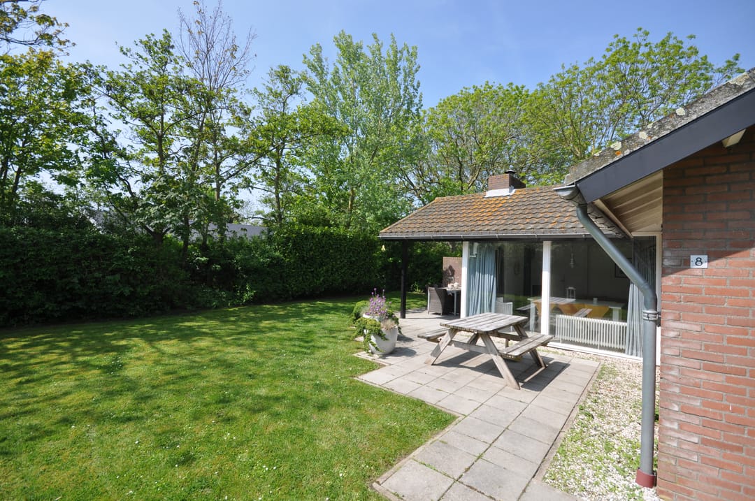 Photo 8 of Branding 8