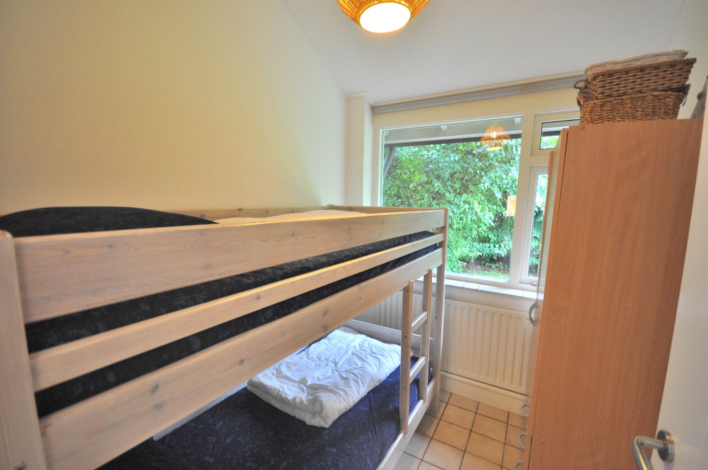 Photo 20 of Branding 8