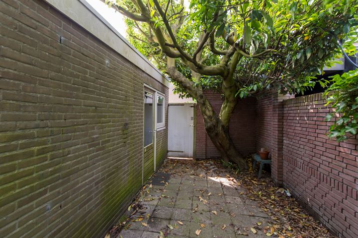 Bekijk foto 19 van De Reitstraat 10