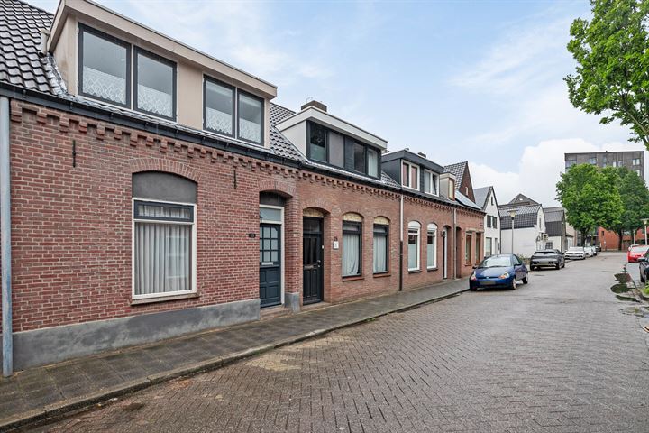 Bekijk foto 32 van Bindersestraat 23