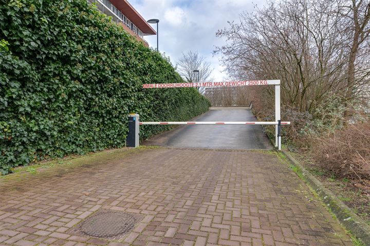 Bekijk foto 40 van De Oeverlanden 275