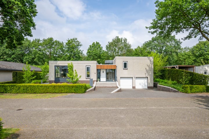 Foto 1 van Bartoklaan 11