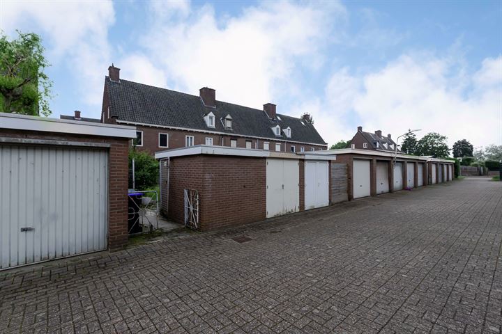 Bekijk foto 42 van Hermelijnstraat 26