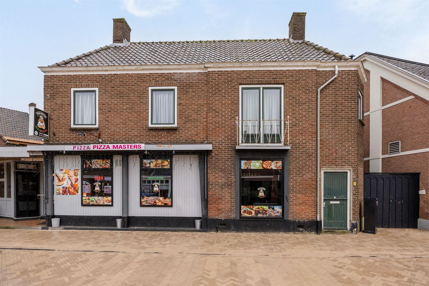 Bekijk foto 1 van Kerkstraat 4