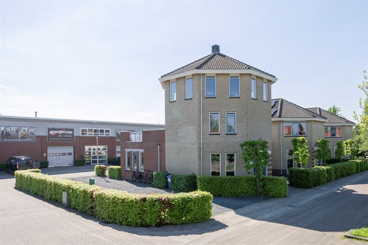 Pfinztalstraat 6, Leerdam