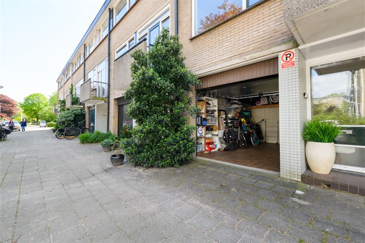 View photo 46 of Betuwestraat 14