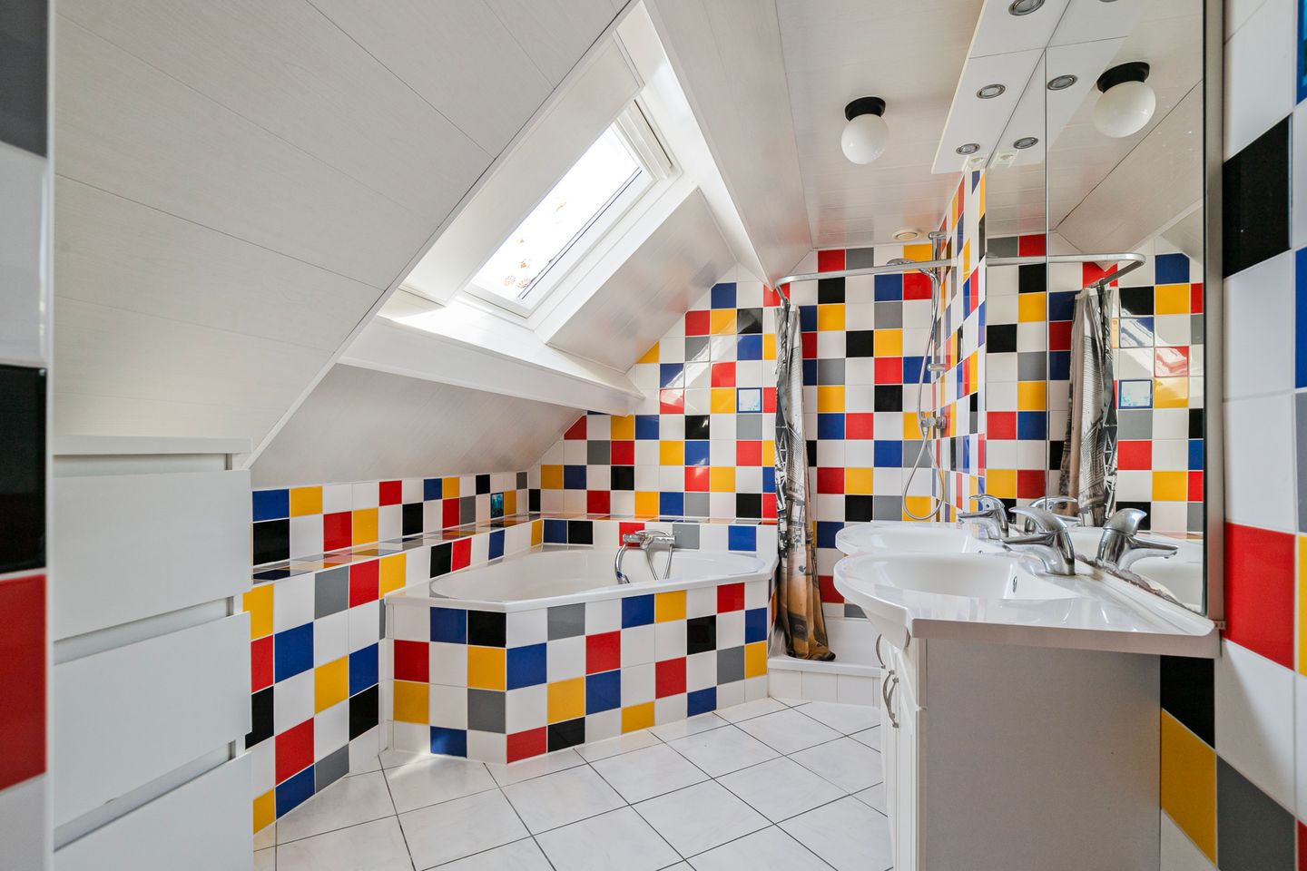 Foto 44 van Venestraat 87