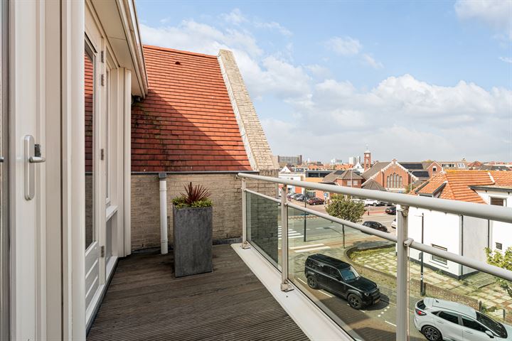 Bekijk foto 31 van Huis ter Duinstraat 40-F