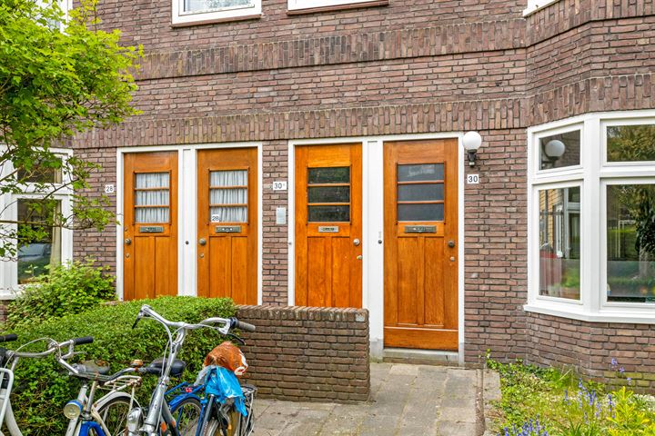 View photo 2 of Eyssoniusstraat 30-A