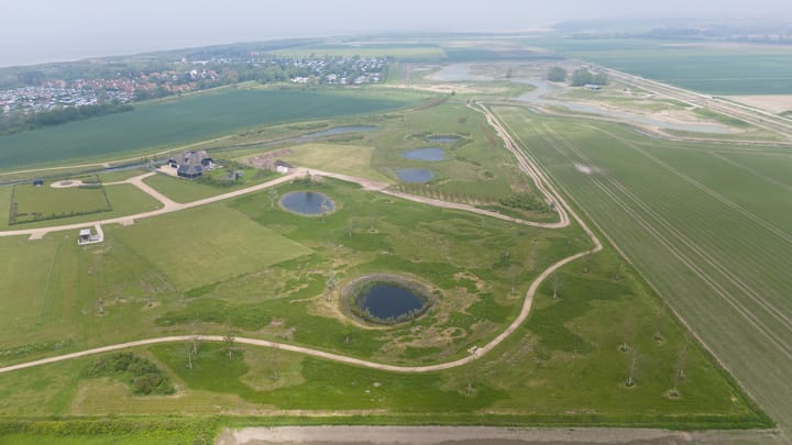 Photo 3 of Tienhonderdsedijk