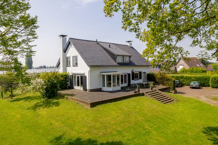 Photo 52 of Kerkstraat 31