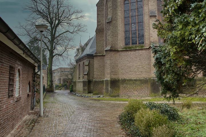 Bekijk foto 36 van Kerkplein 1